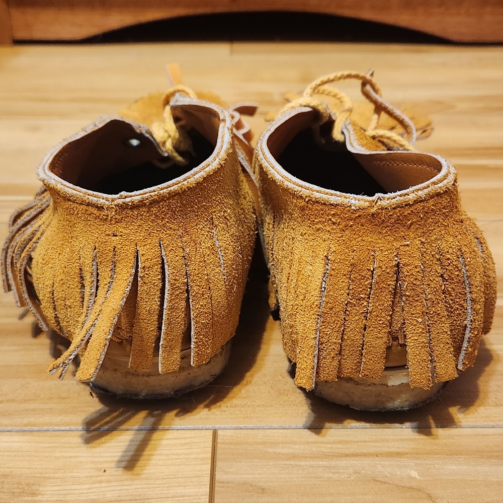Vintage Canadian Leather Fringe Moccasins - Picture 3 of 13